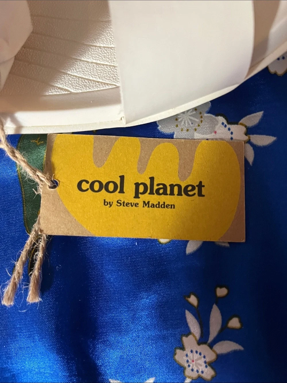 Cool Planet by Steve Madden White Slides Sandals